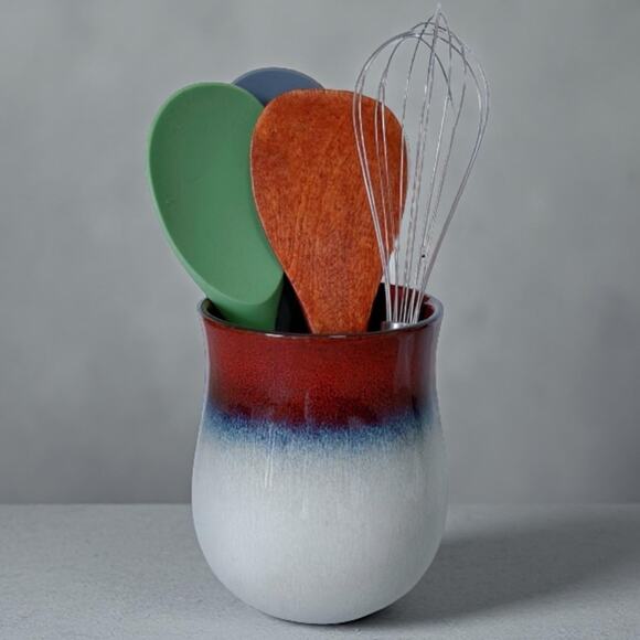Kitchen Other - Short Kitchen Utensil Holder for Kitchen Counter, Ceramic Small Utensil Crock &
